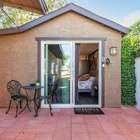 Your Tiny Downtown Home With Backyard Unit D Phoenix Exterior photo